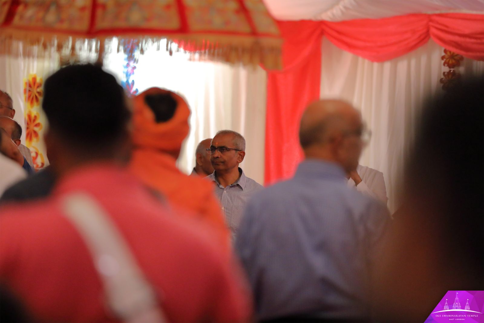 ©1987-2017 SKS Swaminarayan Temple East London
